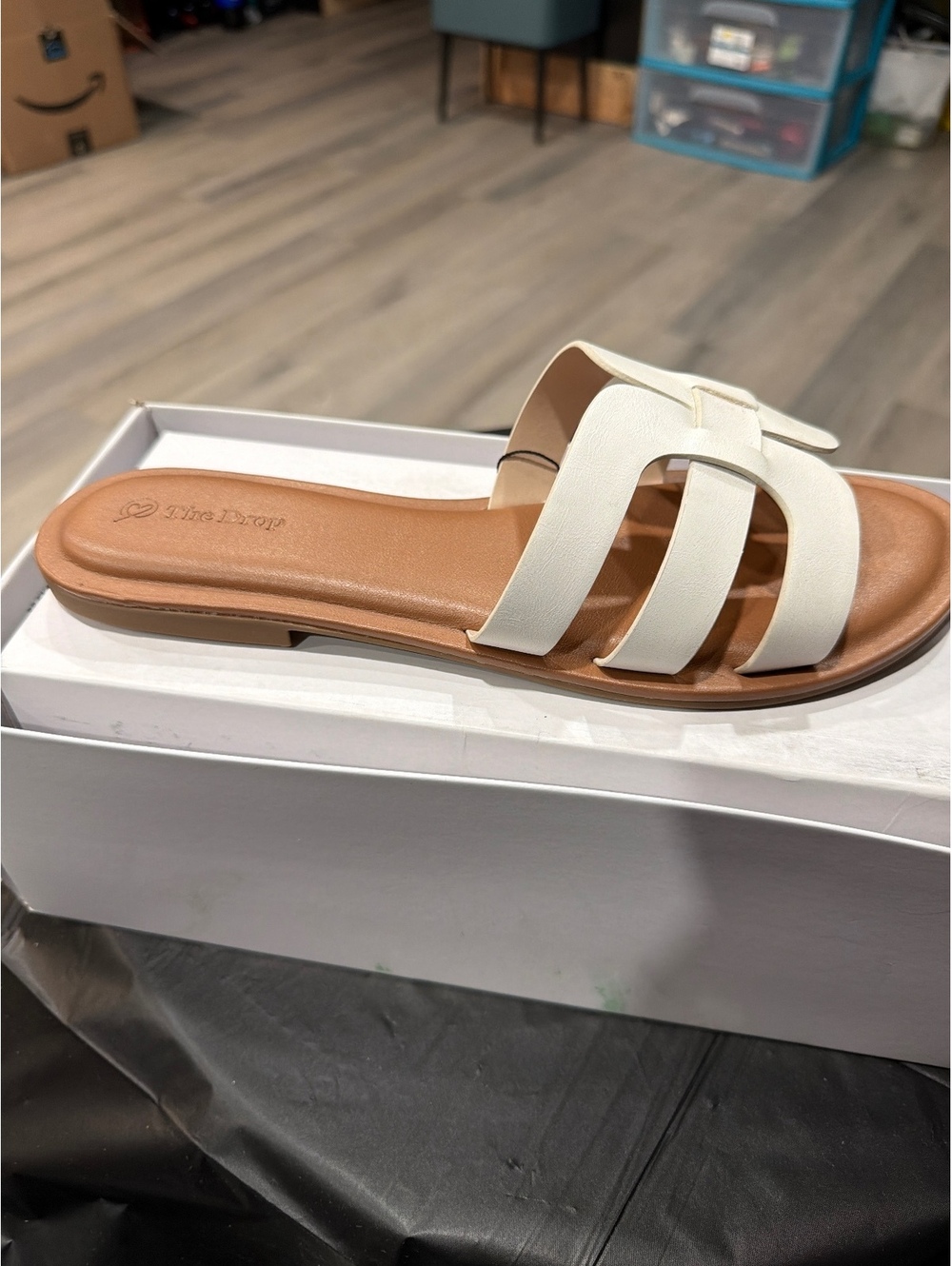 The Drop Monika White H-Band Flat Slide Sandals, Women’s Size 11
